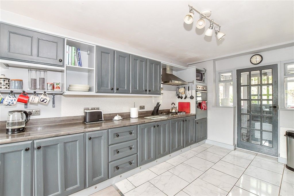 Property photo 3 of 15 Kitchen/Diner