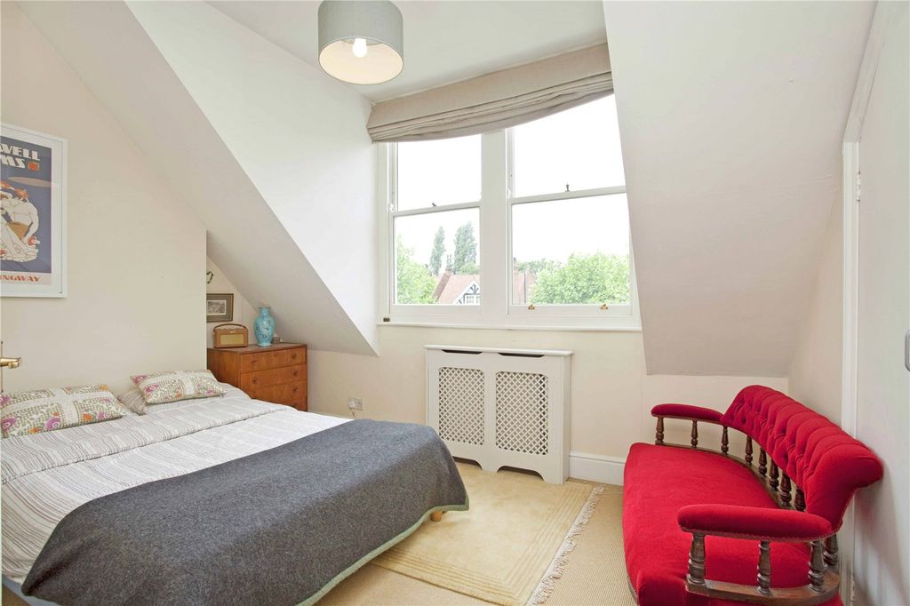 Property photo 3 of 18 Picture No. 19