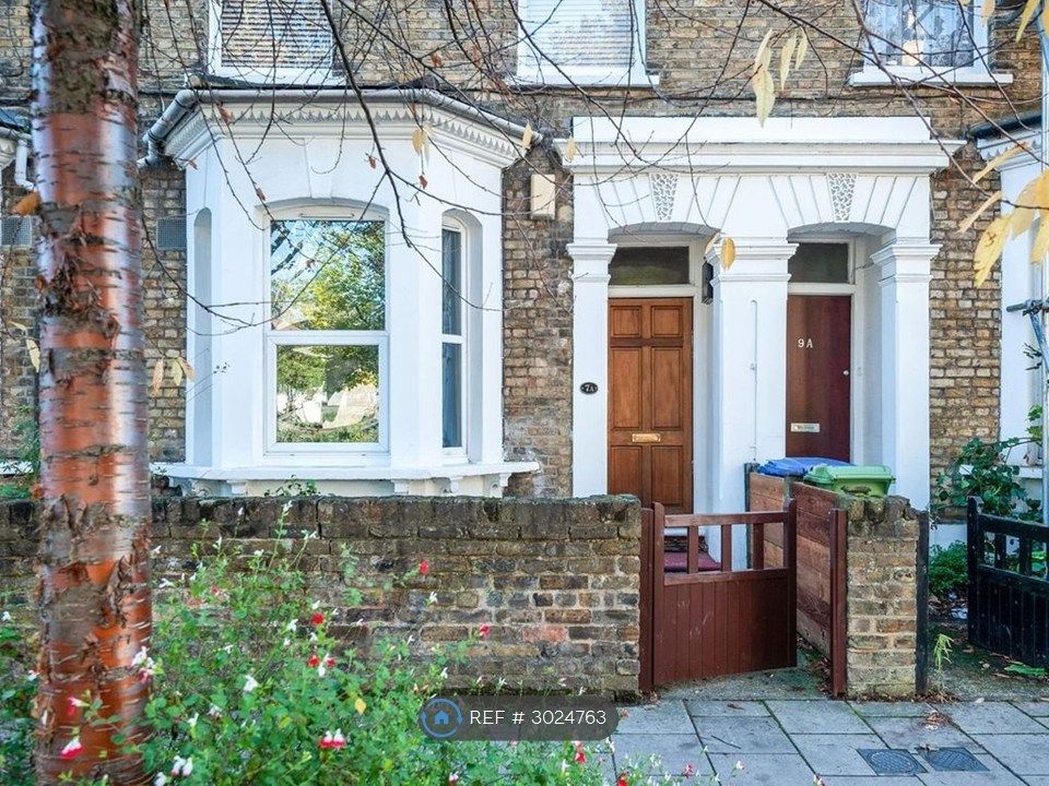 Property photo 1 of 10 Property Entrance