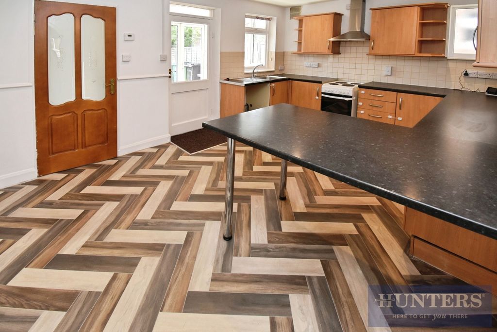 Property photo 3 of 12 Pbox-Img.Jpg