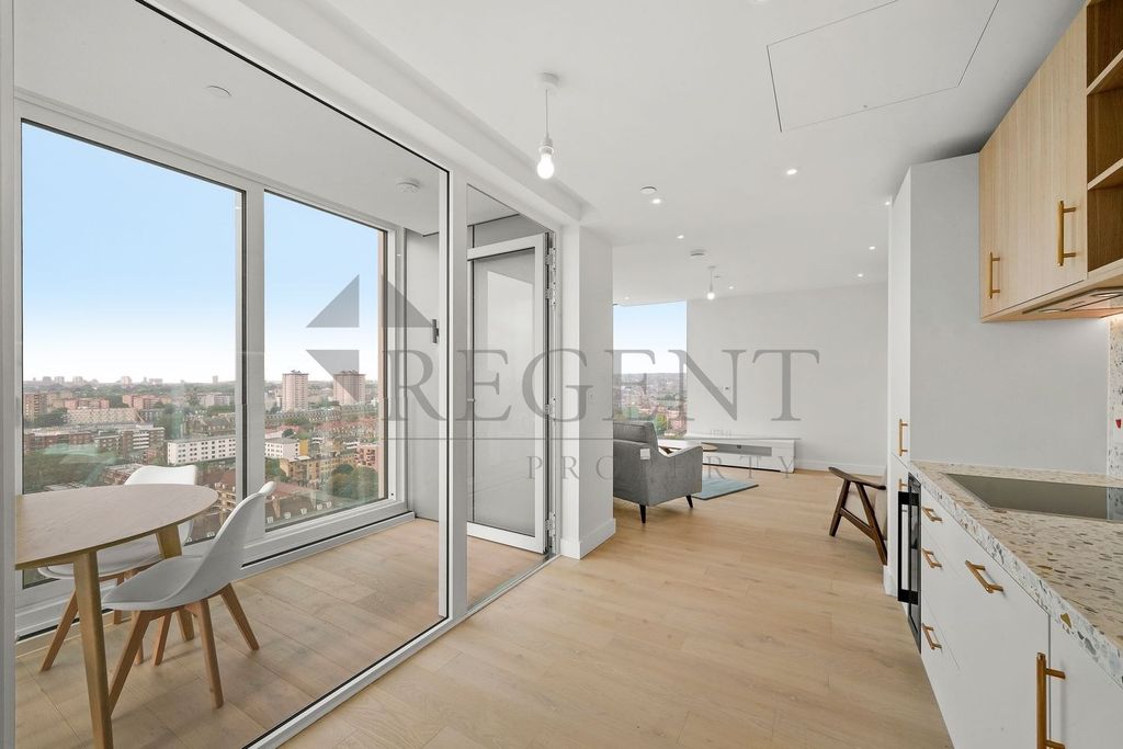 Property photo 2 of 13 Open Plan