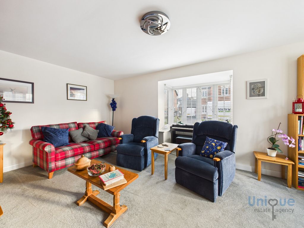 Property photo 3 of 25