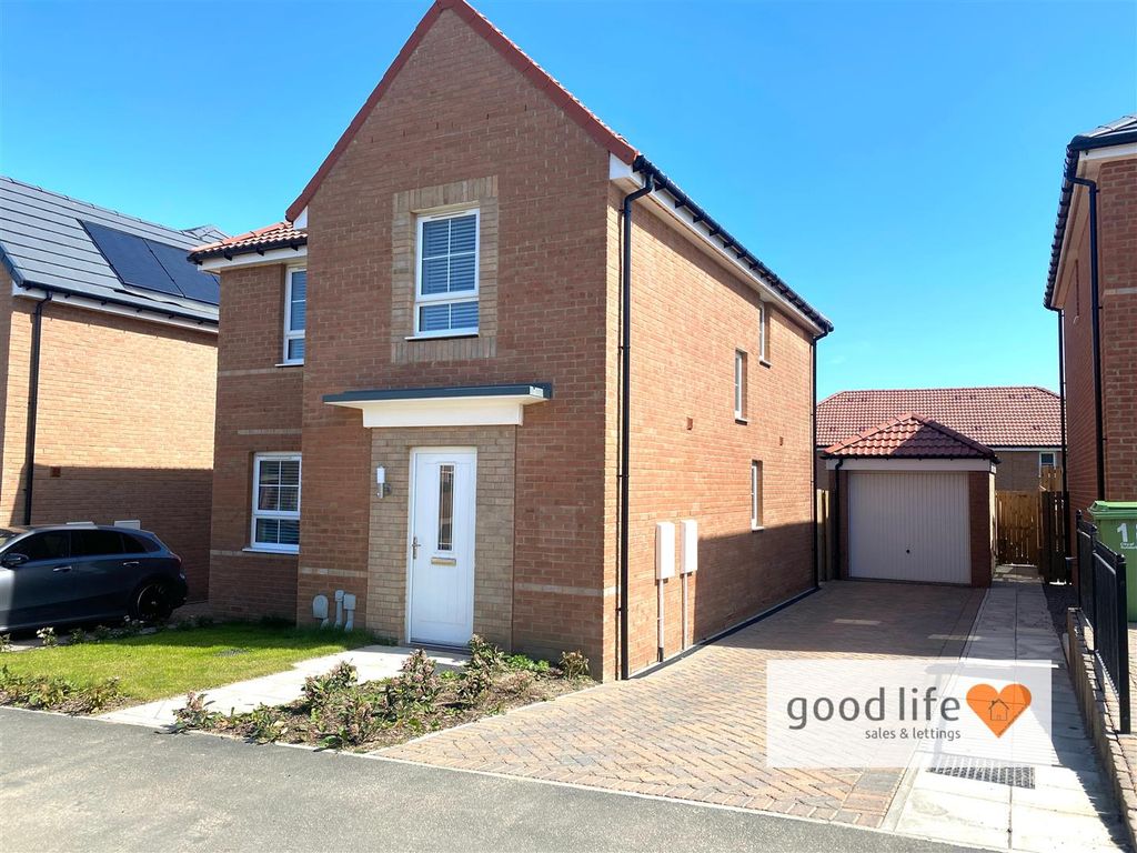 Property photo 1 of 21 20260424_122514024_Ios12Ormskirk.Jpg