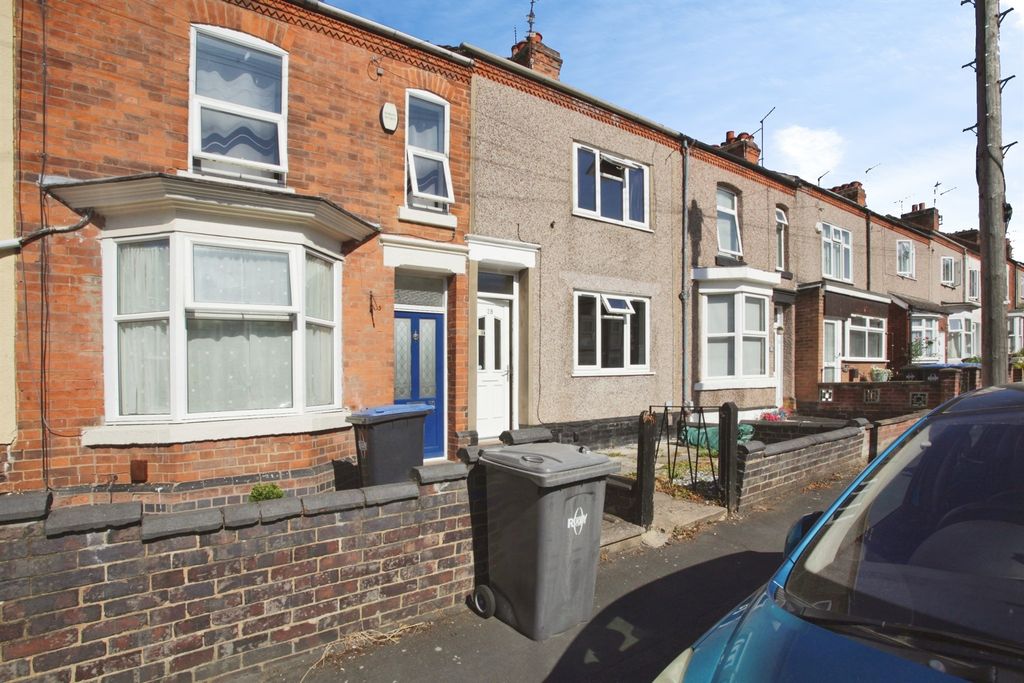 Property photo 2 of 21