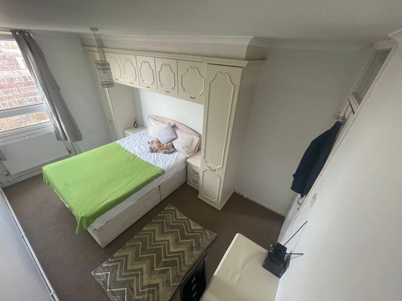 Property photo 1 of 4