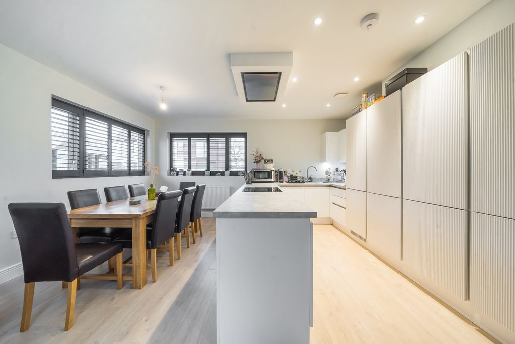 Property photo 3 of 13 1092363 (4).Jpg