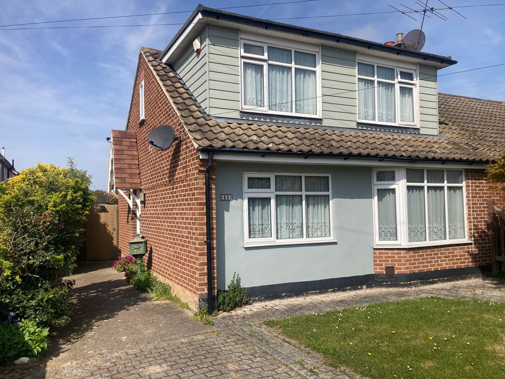 Property photo 1 of 18 Front