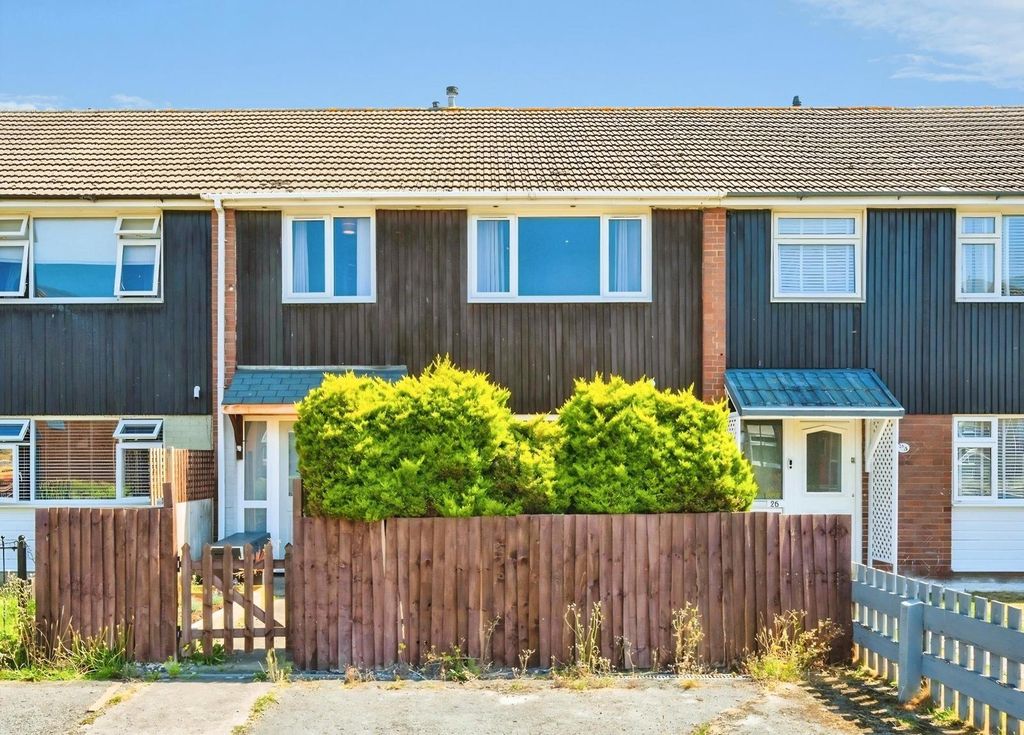 Property photo 1 of 16 Pbox-Img.Jpg