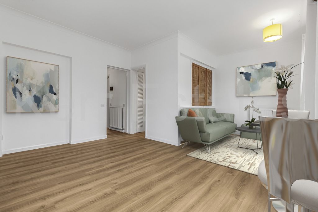 Property photo 2 of 16 Photo 3