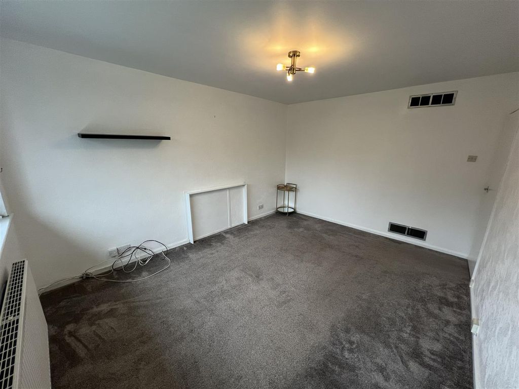 Property photo 3 of 10 Img_7016.Jpeg