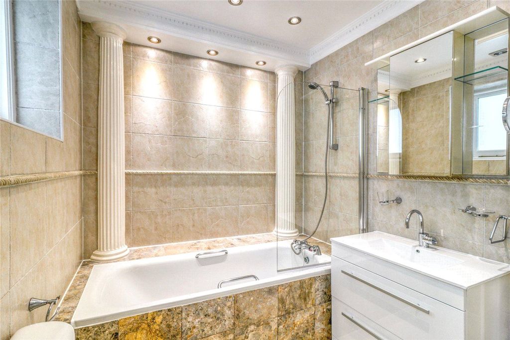 Property photo 3 of 4 Picture No. 03