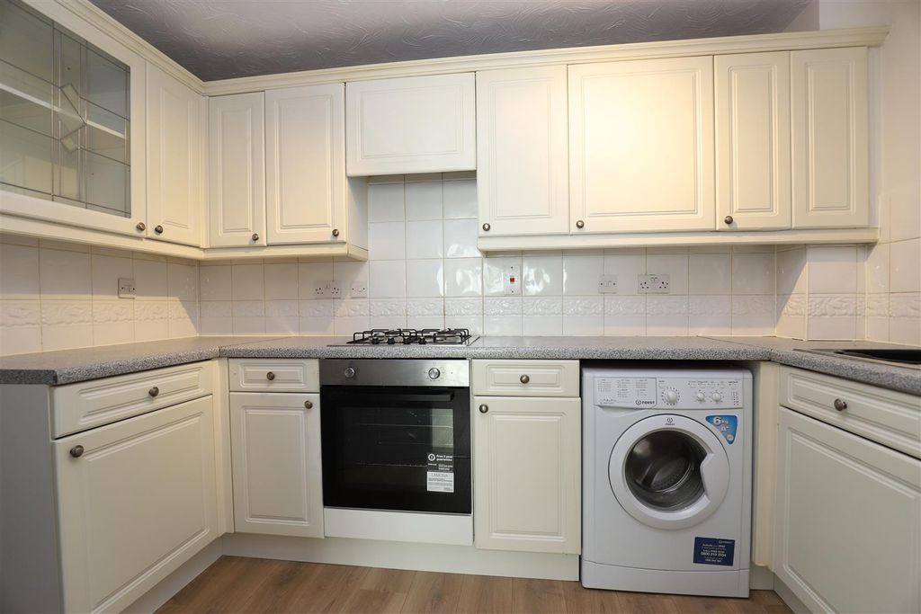 Property photo 2 of 11 Img_1812.Jpg