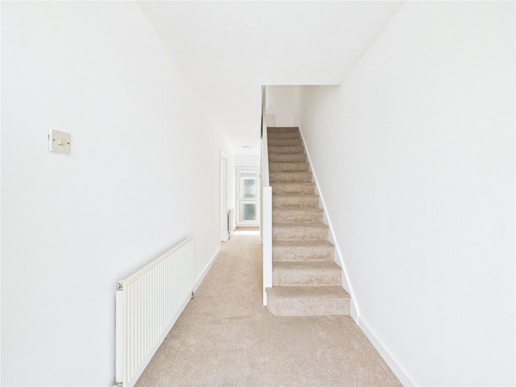Property photo 3 of 18 Picture No. 11