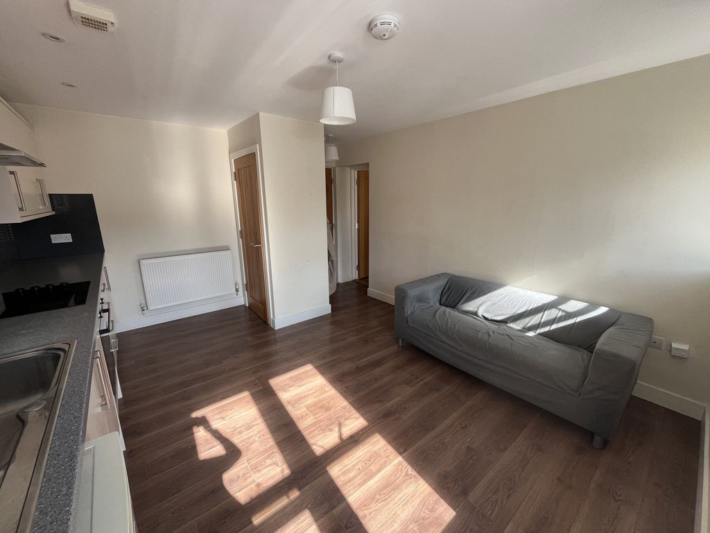 Property photo 2 of 4 Img_8110