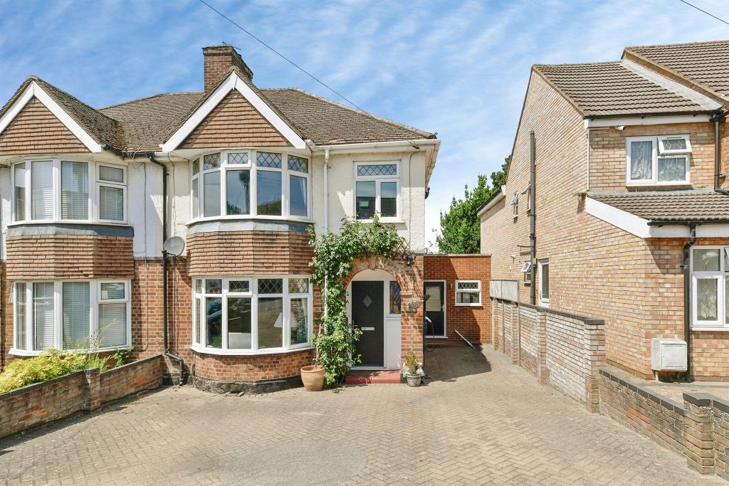 Property photo 1 of 24