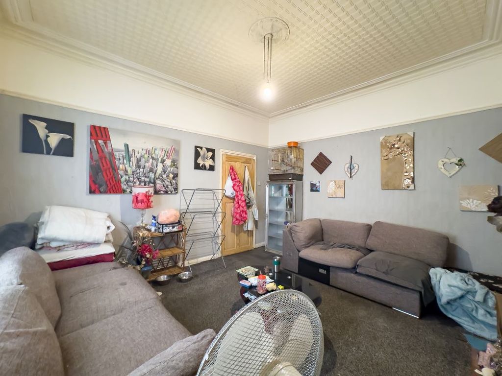 Property photo 2 of 10 Image 2