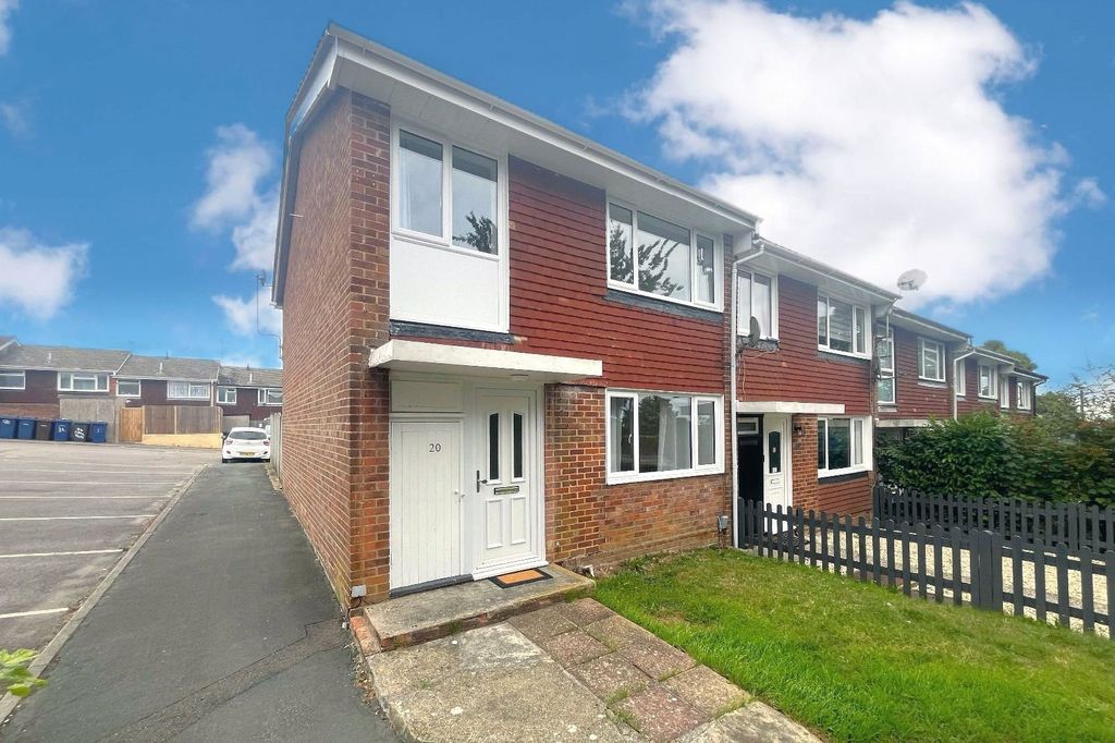 Property photo 1 of 17 Picture No. 01