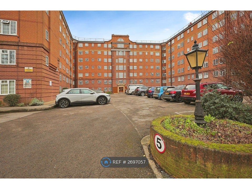 Property photo 1 of 21