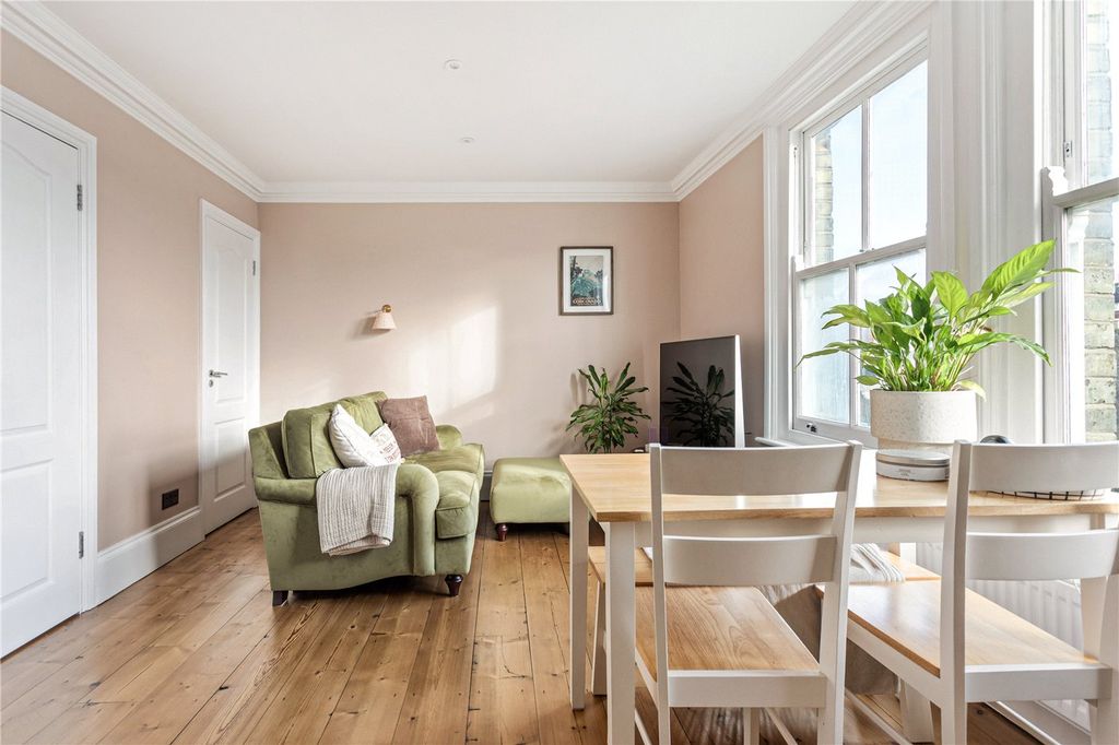 Property photo 3 of 12 Picture No. 03