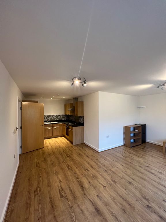Property photo 2 of 6