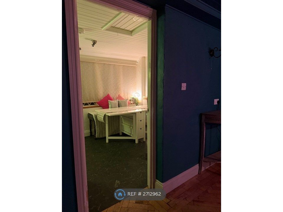 Property photo 3 of 29