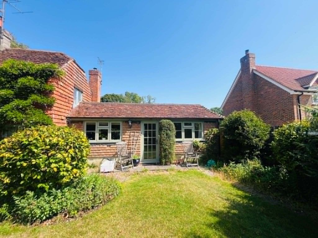 Property photo 1 of 5