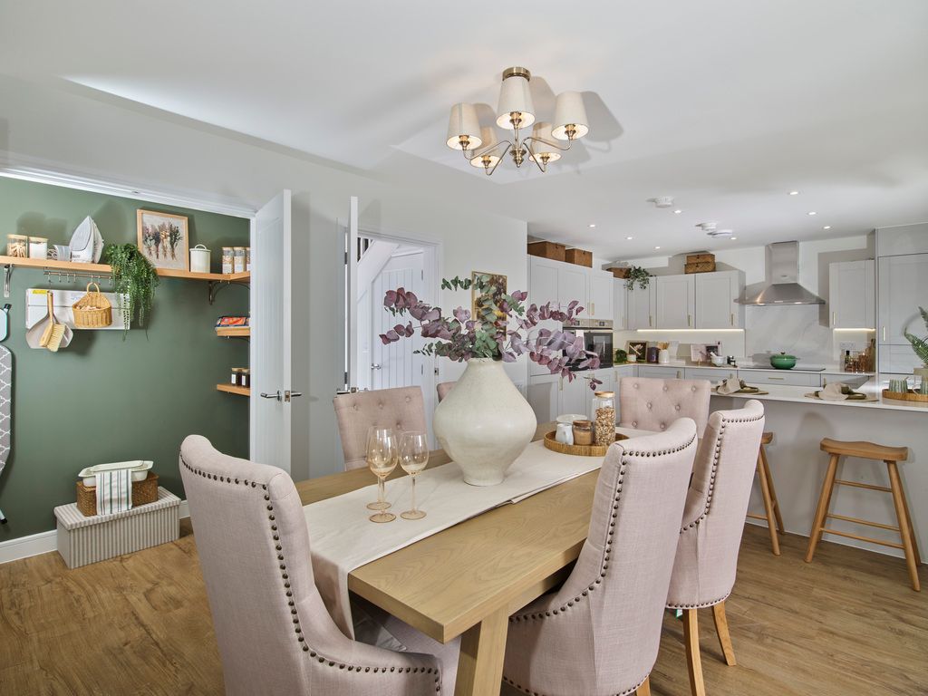 Property photo 3 of 11 262407-20