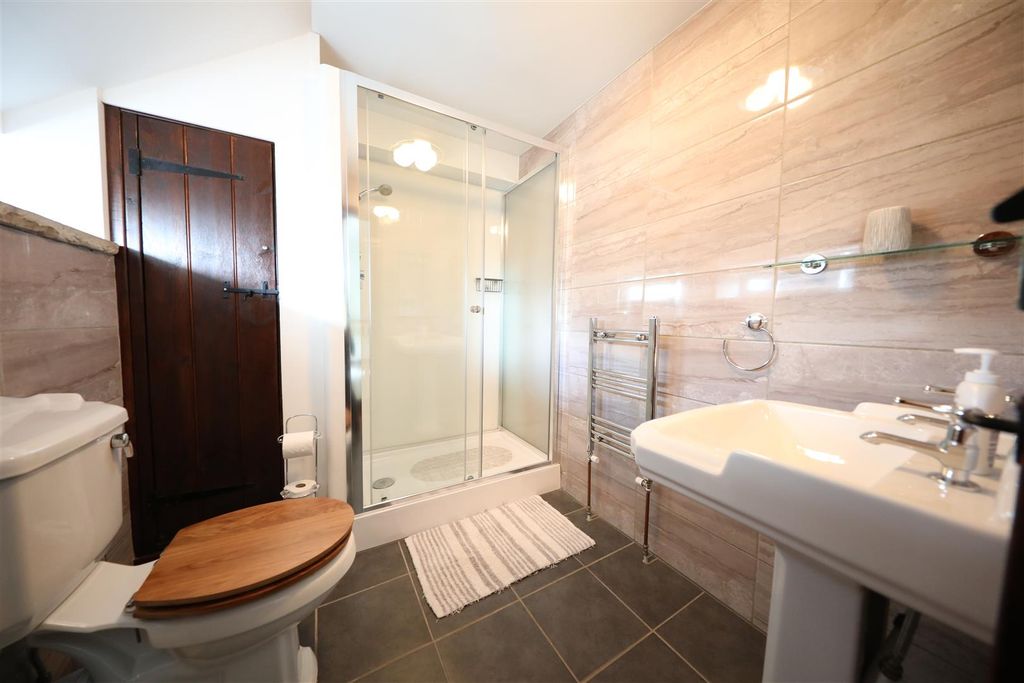 Additional image 22 of 6 bed detached house to rentGreens Lane, Burton Pidsea, Hull HU12