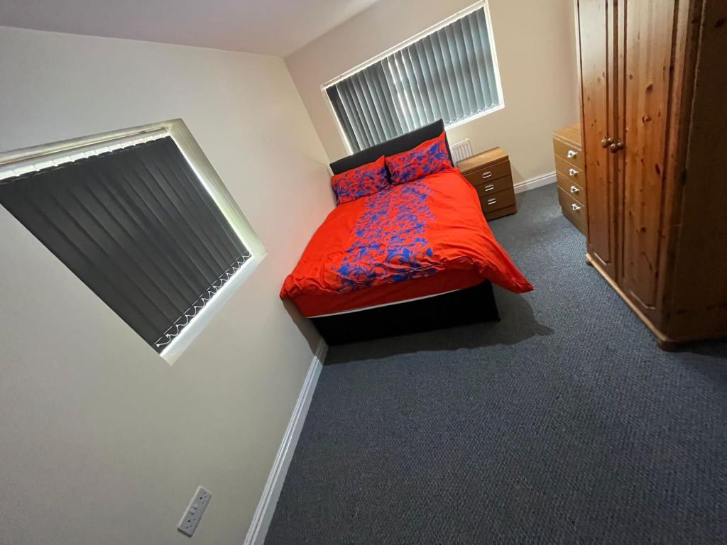 Property photo 1 of 4