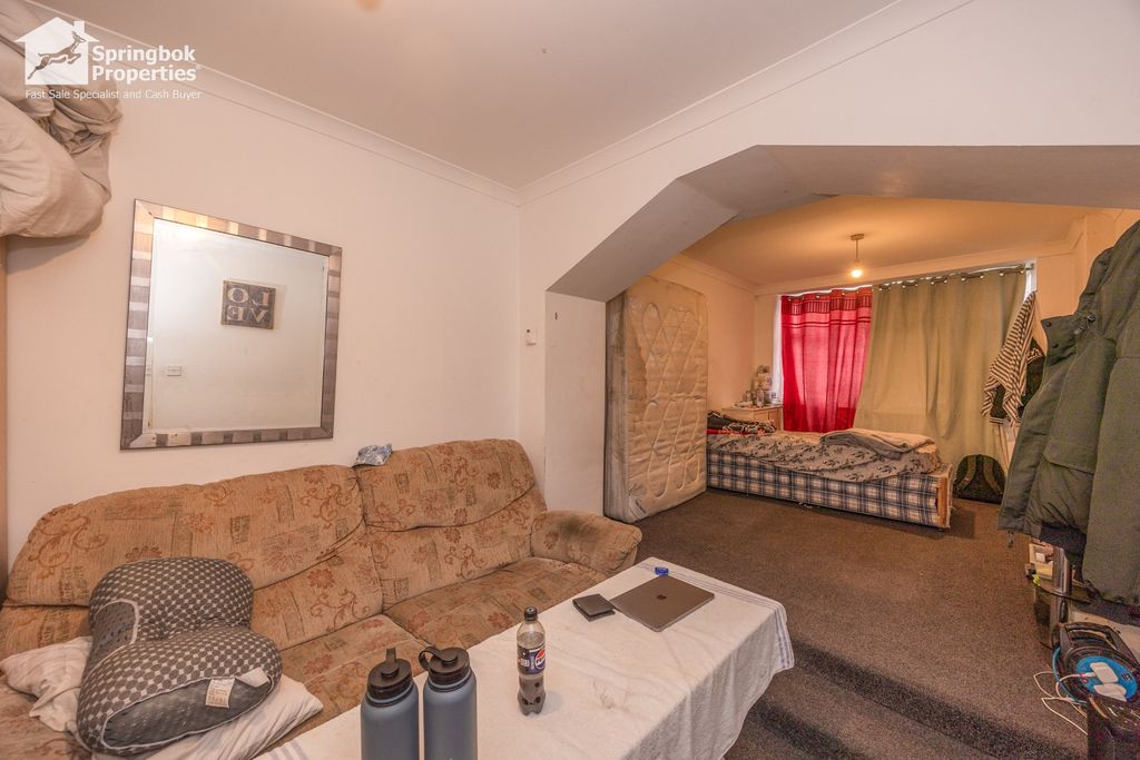 Property photo 2 of 14 Image 1