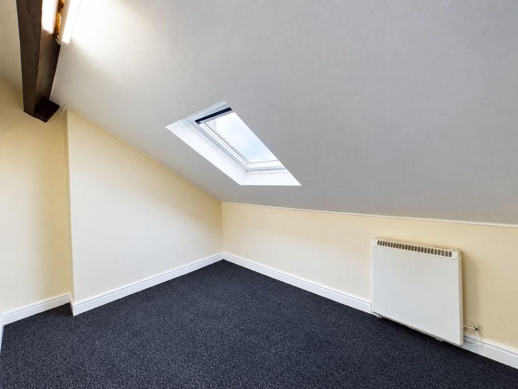 Property photo 1 of 3 2746070