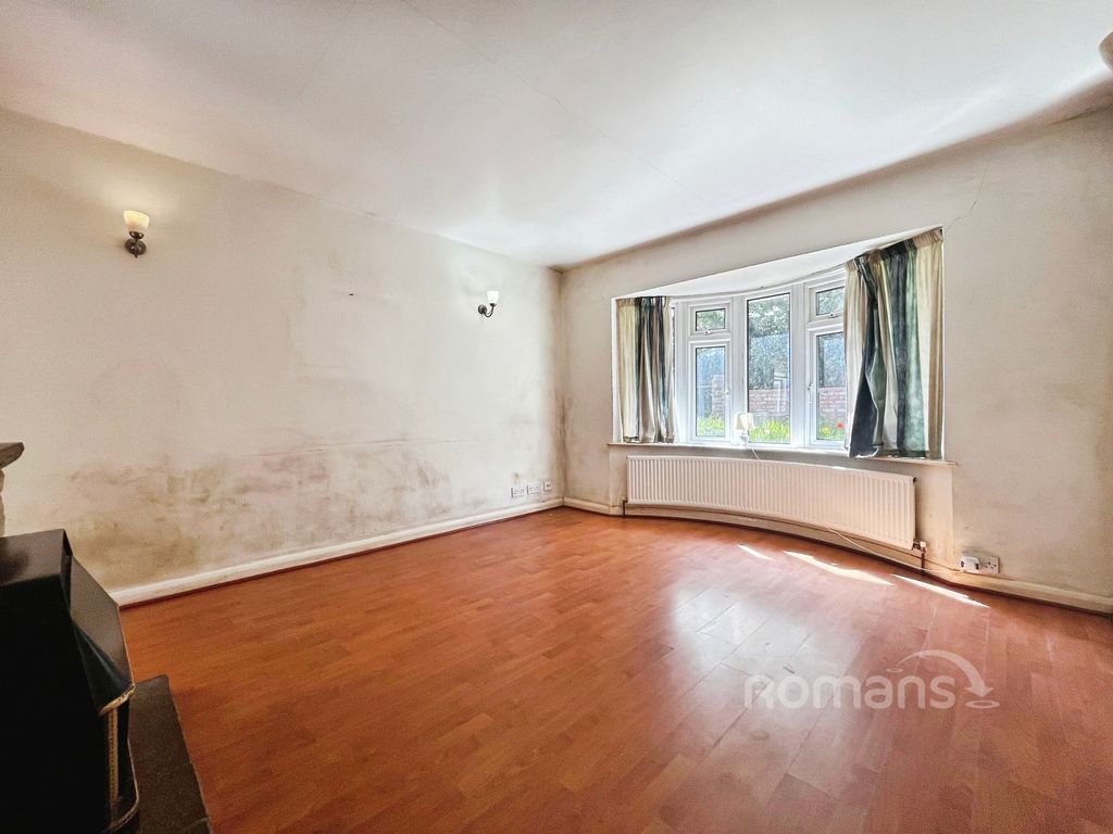 Property photo 3 of 16 Pbox-Img.Jpg