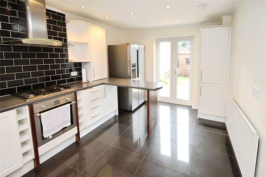 Property photo 3 of 14 Picture No. 93