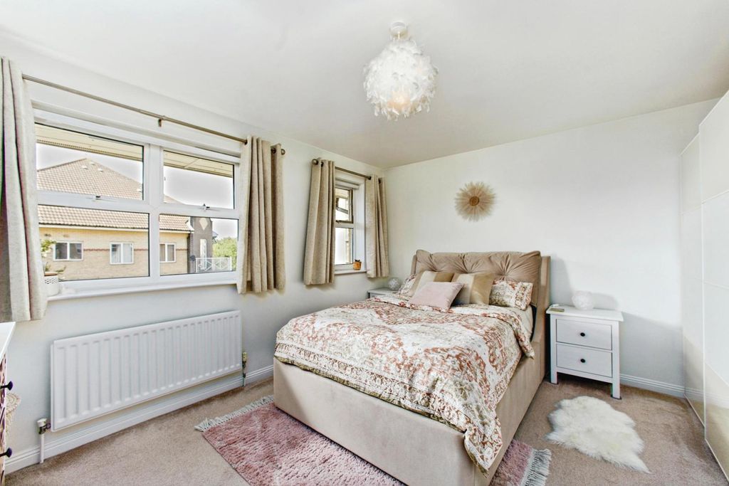 Property photo 3 of 14 Pbox-Img.Jpg