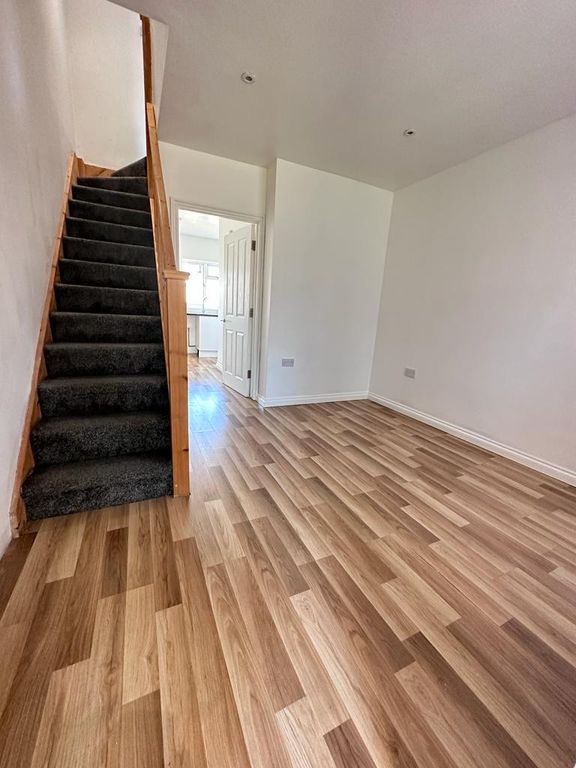Property photo 1 of 9 Two Bedroom Property To Rent In Ub6