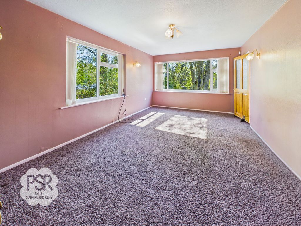Property photo 3 of 33