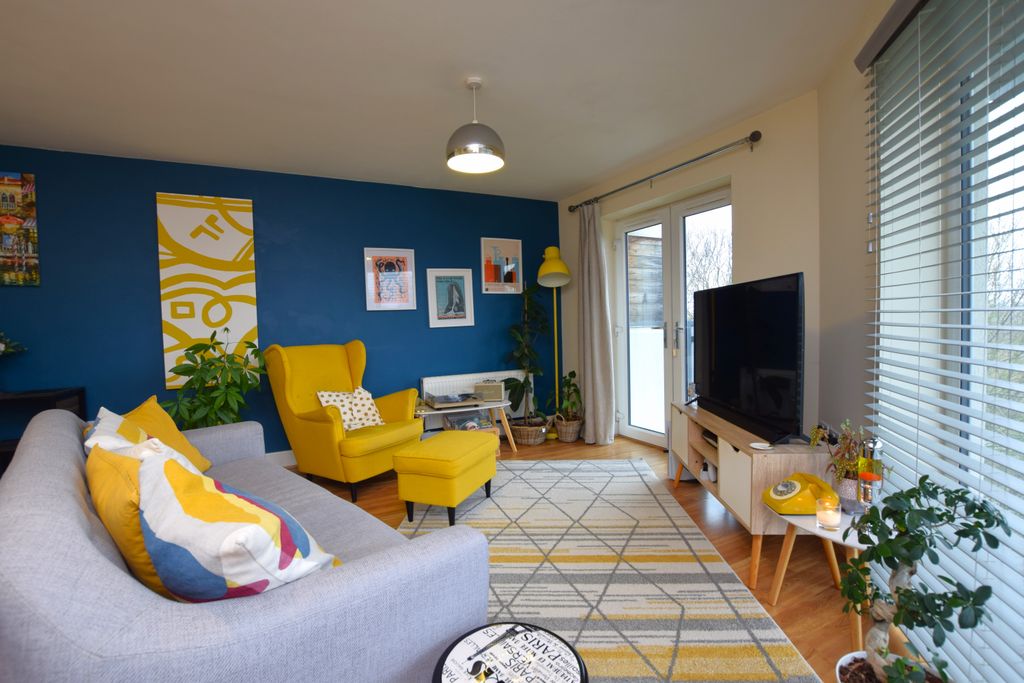 Property photo 2 of 11 Img_18206_11_Original