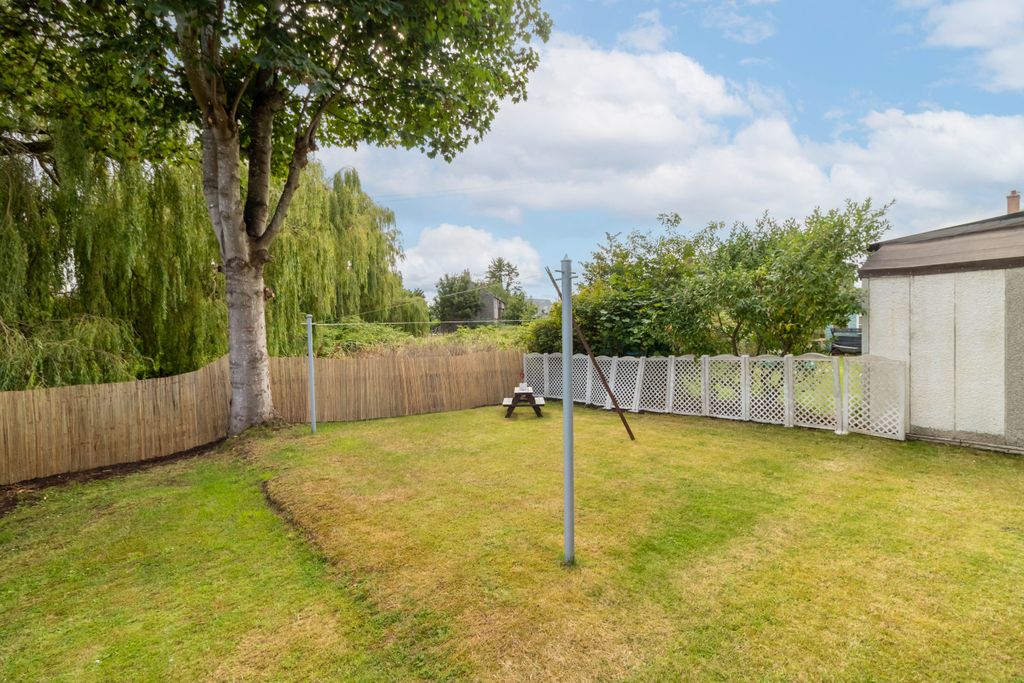 Property photo 3 of 23 Private Rear Garden