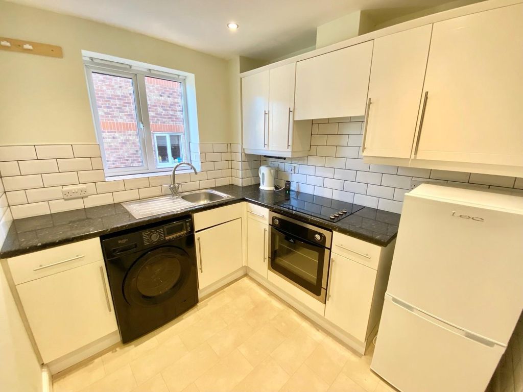 Property photo 2 of 11 4.Jpg