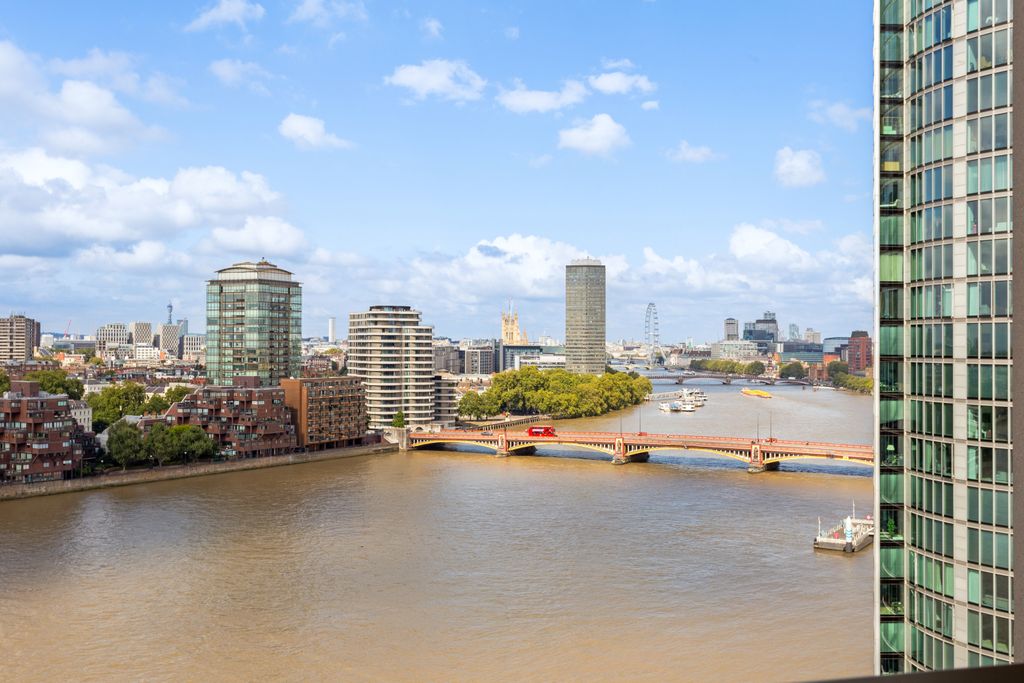 Additional image 8 of 6 bed flat to rentOak Lane, South Lambeth SW8