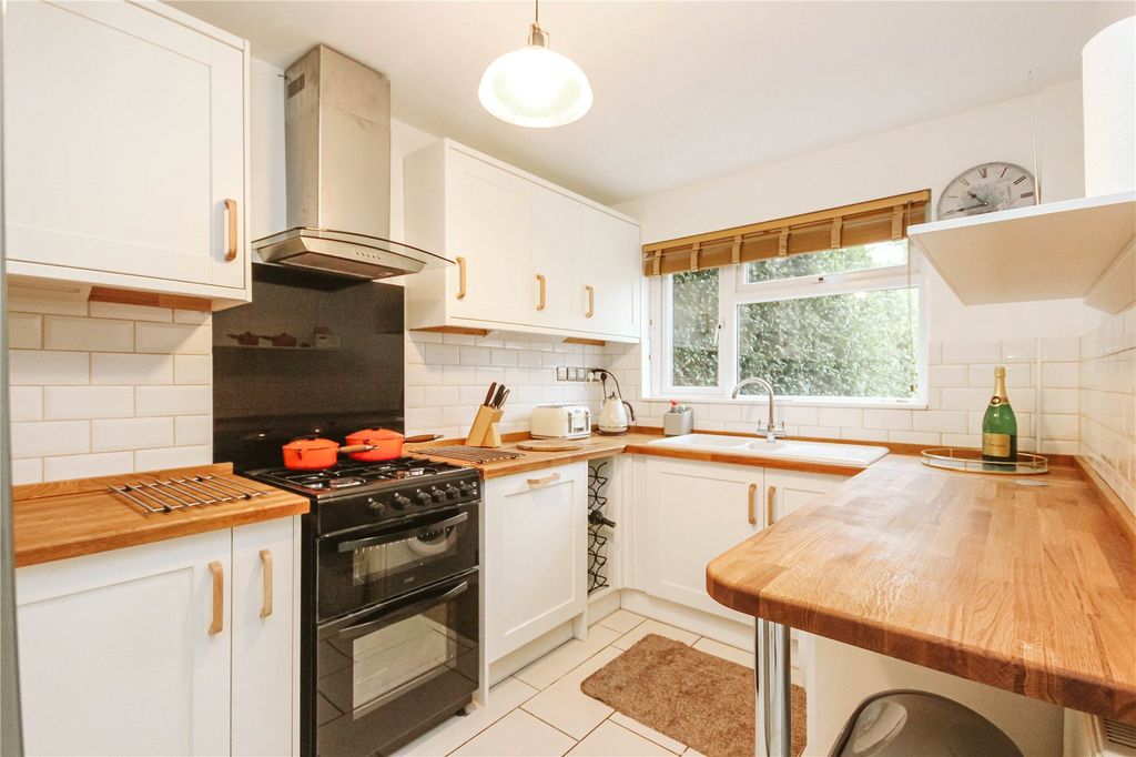Property photo 2 of 14 Picture No. 03
