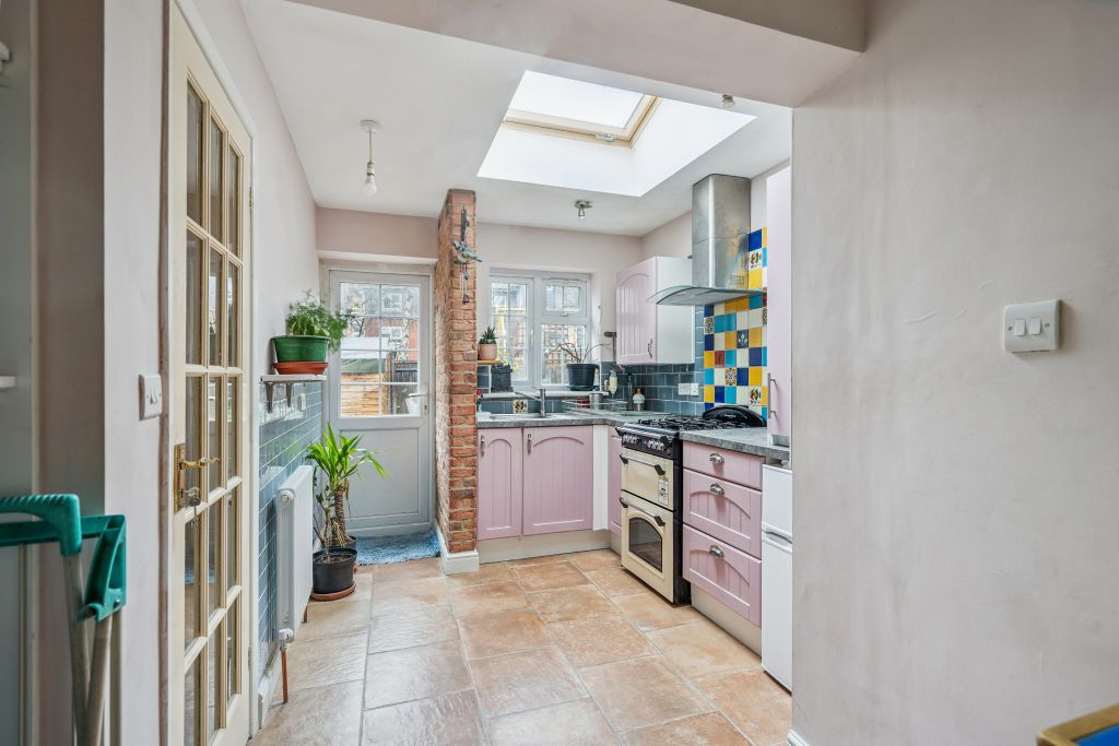 Property photo 3 of 11