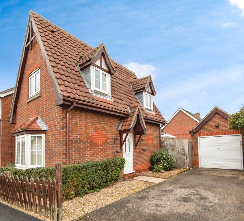 Property photo 1 of 18