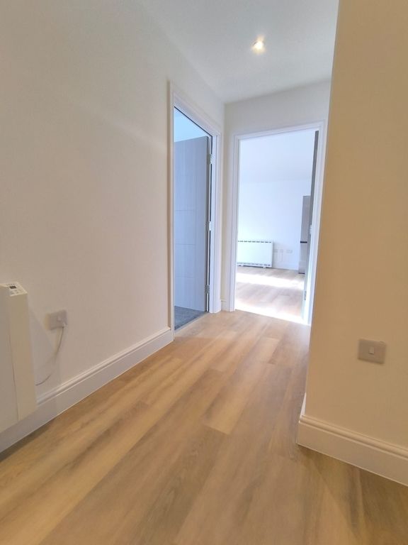 Property photo 3 of 9 Hallway