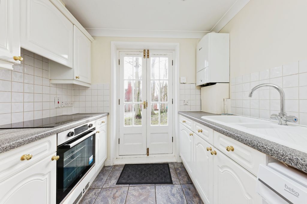 Property photo 3 of 17 Photography