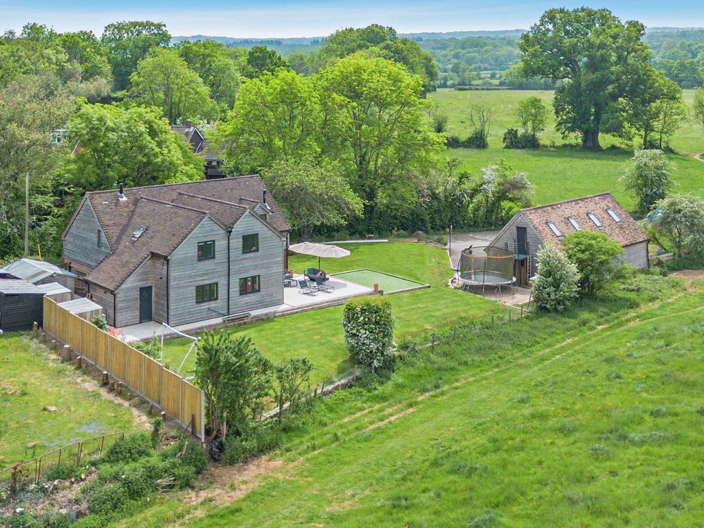 Property photo 1 of 18 Alford House