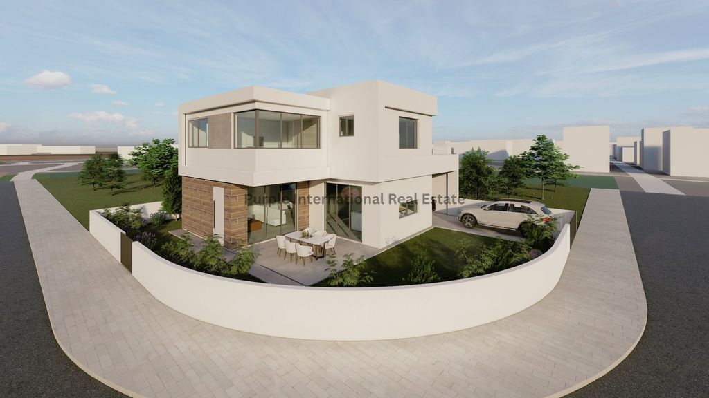 Property photo 1 of 3