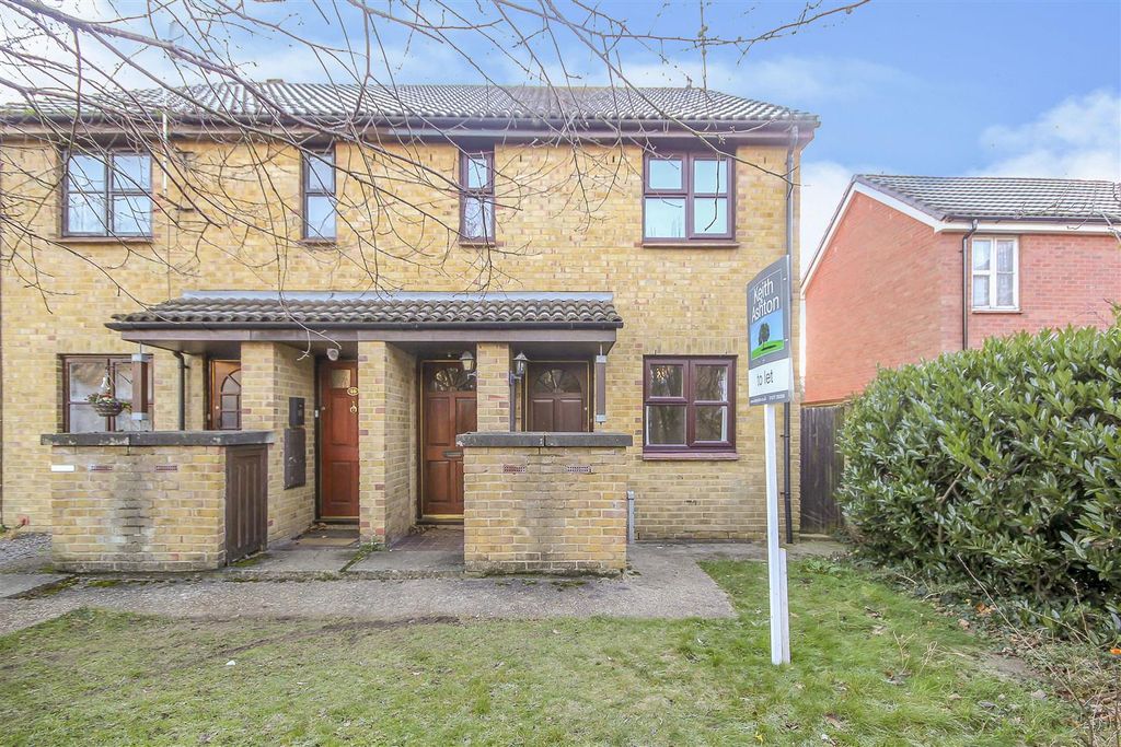 Property photo 1 of 8