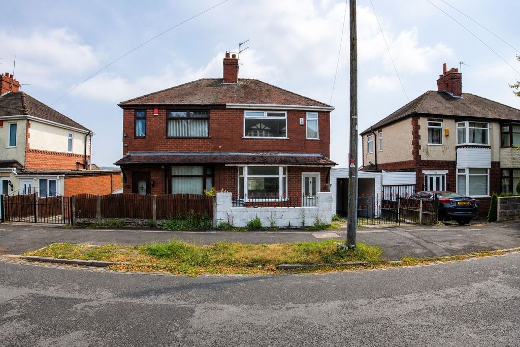 Property photo 1 of 13
