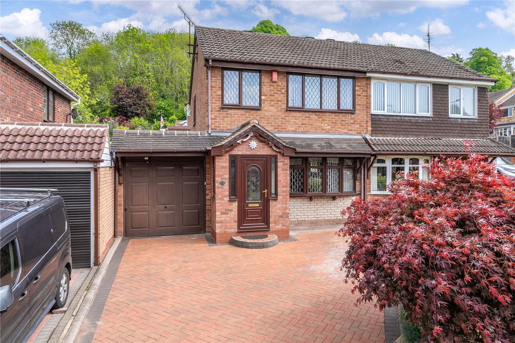 Property photo 1 of 27 Picture No. 33